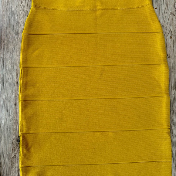 Skirt - Picture 4 of 5